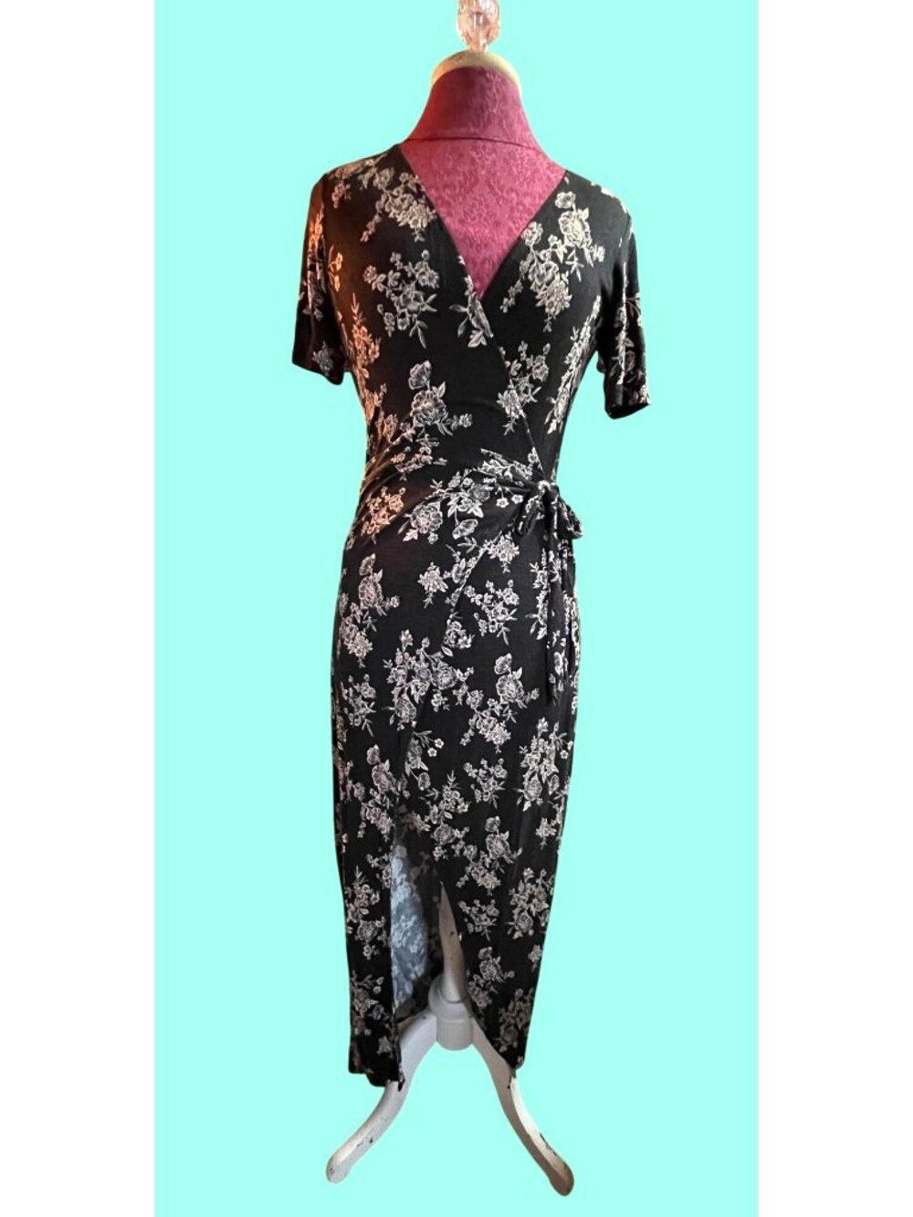 Black & White Floral Wrap Midi Dress By Forever 21 Size S Short Sleeves